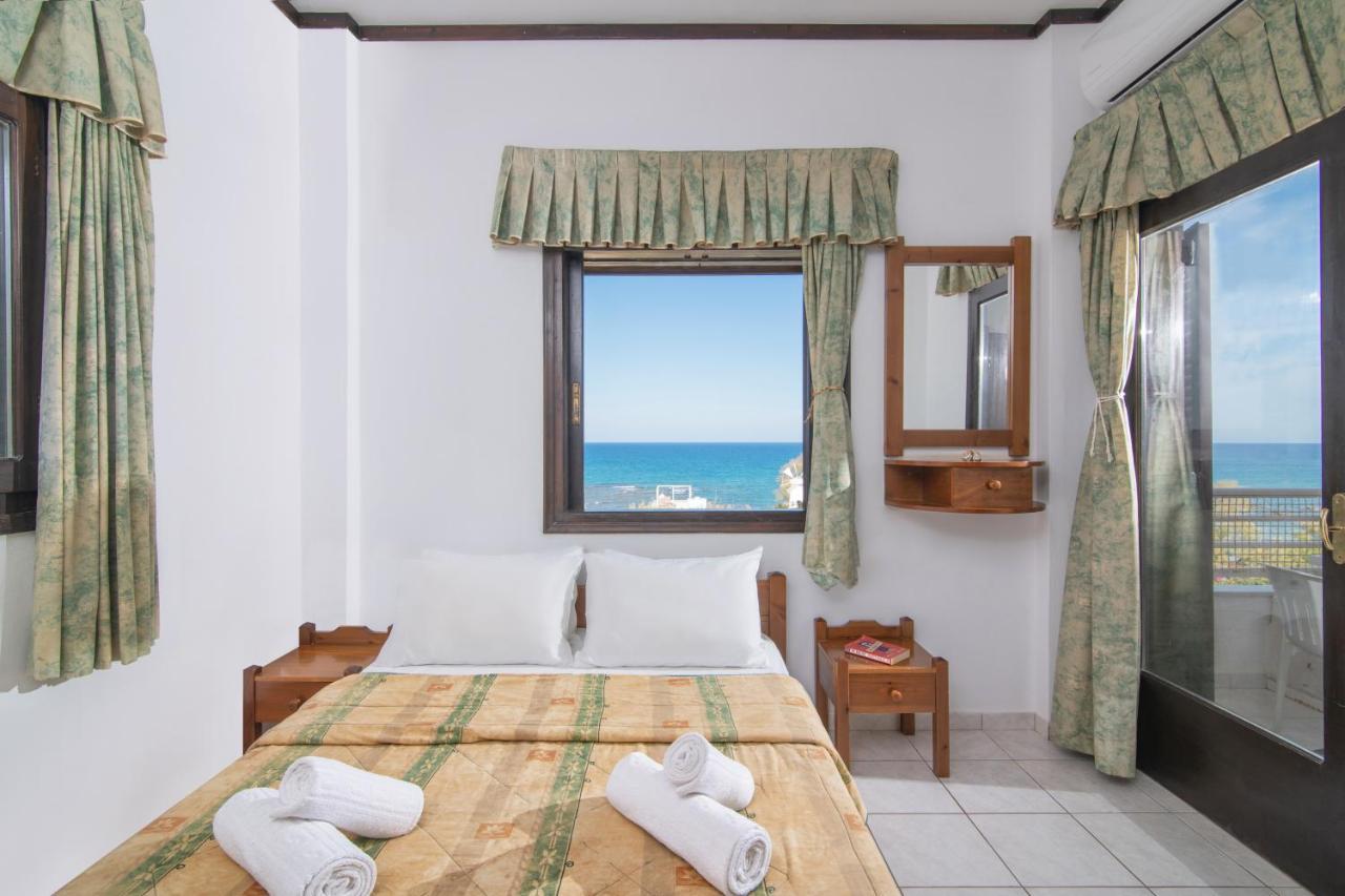 Iliostasi Beach Apartments ヘルソニソス エクステリア 写真