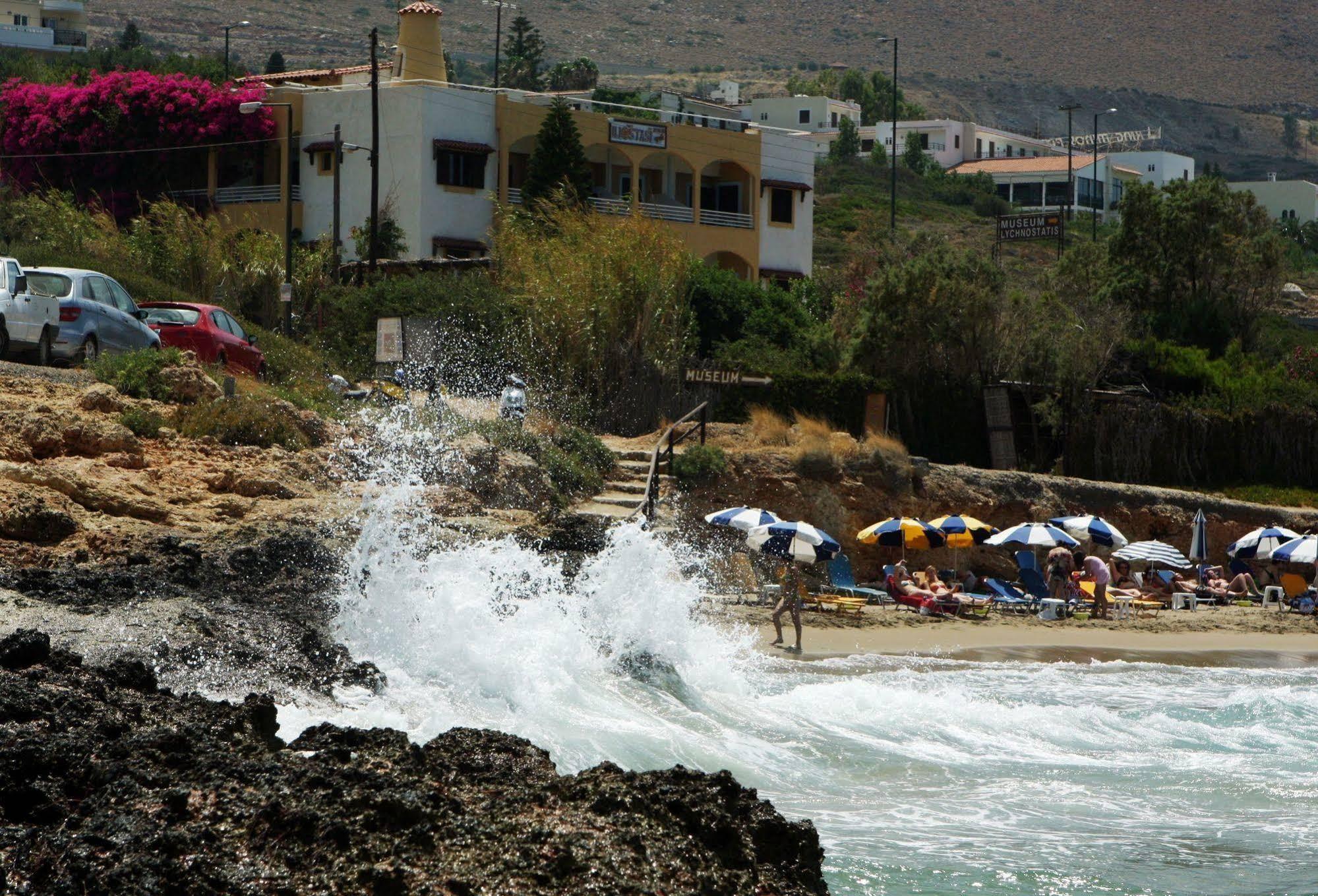 Iliostasi Beach Apartments ヘルソニソス エクステリア 写真