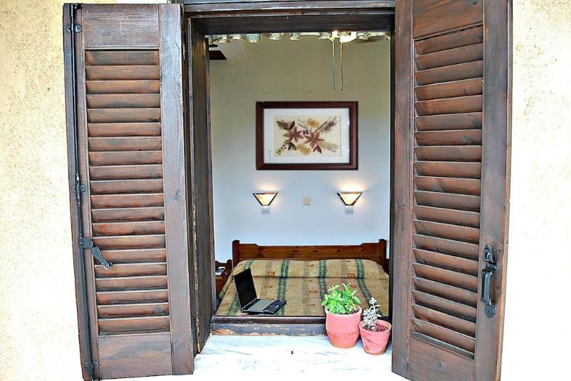 Iliostasi Beach Apartments ヘルソニソス エクステリア 写真