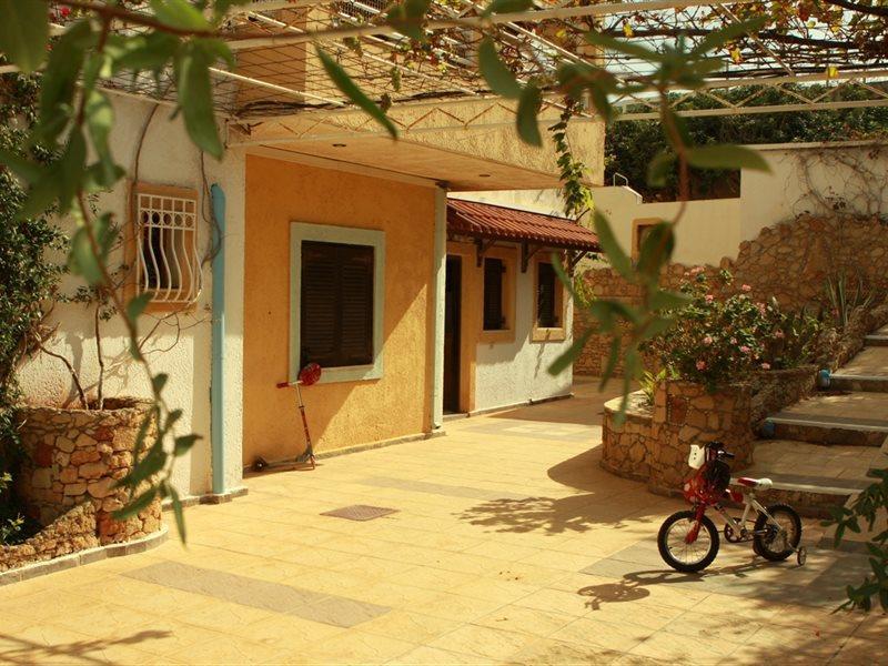 Iliostasi Beach Apartments ヘルソニソス エクステリア 写真
